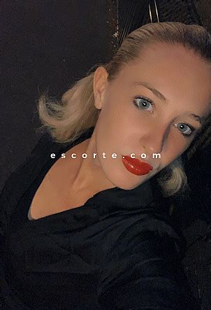 sexe orléans|Escort Girl Orléans. Trouvez une belle Escorte Girl Orléans